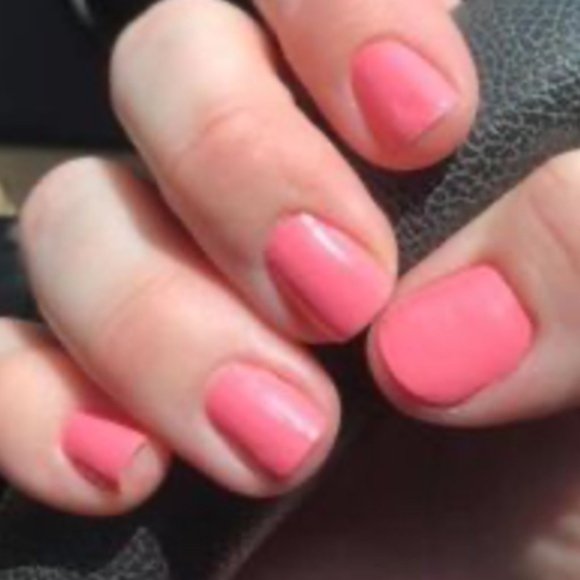 Color Street Nail Strips ~ Caribbean Coral - Picture 2 of 6